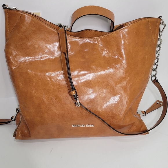 Michael Kors Devon Genuine Leather Large Tote Bag in Rich Caramel Magnetic Snap - Picture 12 of 15